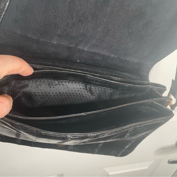 Vintage 60s/70s Genuine Eel Leather Shoulder Handbag in Black 11" X 7" X 1.5" - Picture 7 of 10